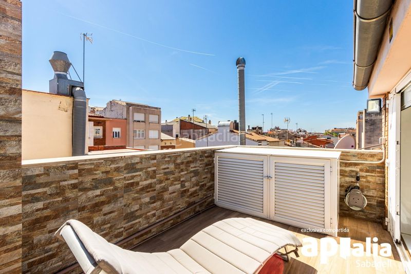 Foto 73451757-7a74-4832-967e-737da64a38bc. Casa amb calefacció aparcament a Creu Alta Sabadell