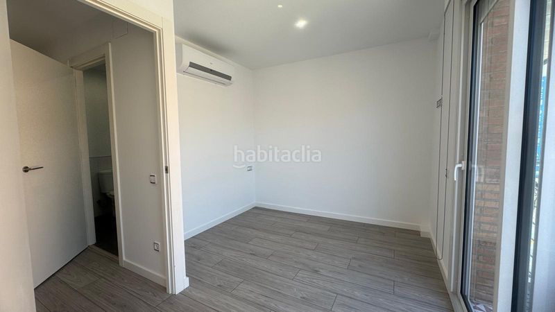 Foto 321284b1-eed0-48e0-8d93-56d5f6b0b0a2. Dúplex amb calefacció a Creu Alta Sabadell