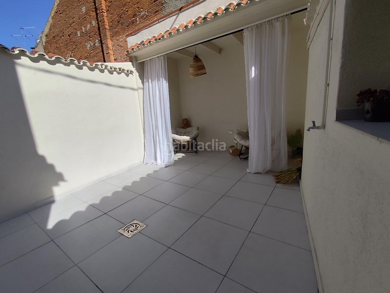 Foto 425091de-4bd1-46f7-9985-f8b13c1414e3. Casa amb calefacció a Centre Sabadell