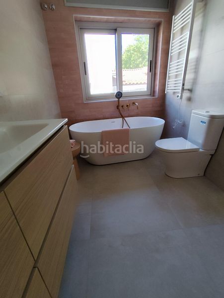 Foto d3d31322-9fe4-413b-a579-b78c5b49b2d7. Casa amb calefacció a Centre Sabadell