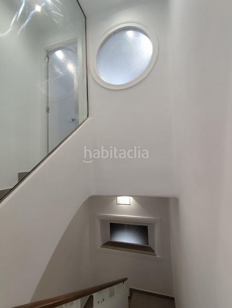 Foto e5f12d32-face-4046-8e06-e961b56bcfb3. Casa amb calefacció a Centre Sabadell