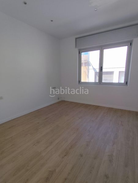 Foto f0603330-59e8-4f34-b93e-64c320876637. Casa amb calefacció a Centre Sabadell