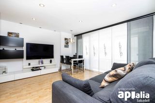 Appartement  Calle de mart� 'l'hum�'. Con piscina y entrada independiente