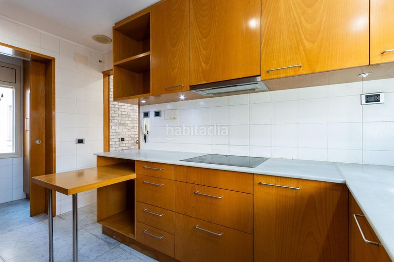 Foto bf460199-7e9c-4b71-968c-88dd8fe5c4bd. Casa adossada amb calefacció aparcament a Sentmenat