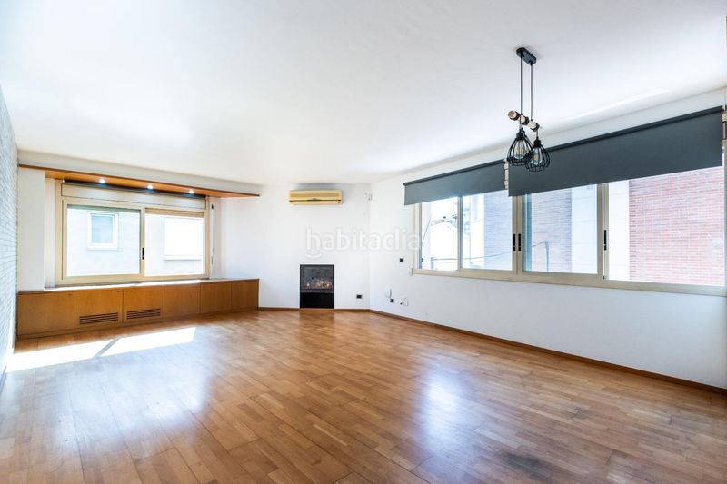 Foto f2918e52-d86c-4adf-8908-53862181e5b5. Casa adossada amb calefacció aparcament a Sentmenat