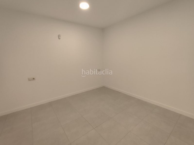 Foto 5b3d81bf-9e8f-4d50-828f-eb0690a39965. Planta baixa a Eixample Sabadell