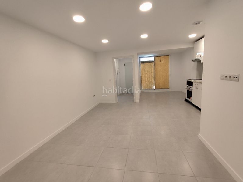 Foto e6ee0ae6-53a9-4c17-9b7b-5c99ce36cc0a. Planta baixa a Eixample Sabadell
