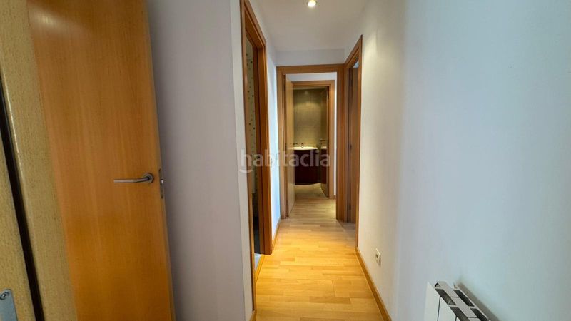 Foto b7c81dc2-f8b6-43ce-8f7e-2b094acc2df5. Pis amb calefacció aparcament a Can Llong Sabadell