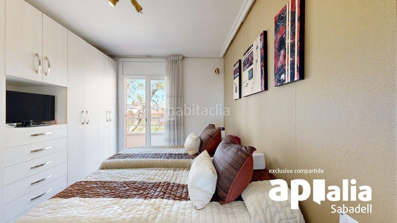 Foto d95ed647-86dc-4dd5-a84f-fd8466a33dd1. Semi detached house with heating parking in Centre-Eixample-Can Llobet Barberà del Vallès