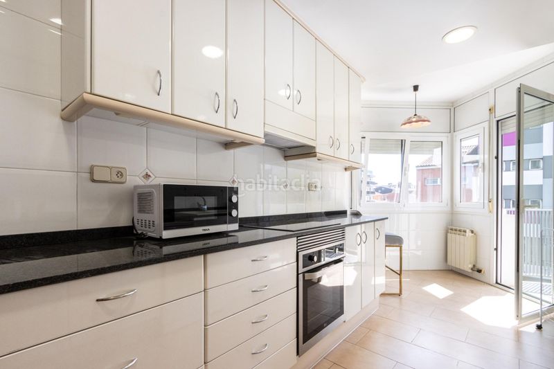 Foto 0480e17f-a3ff-4103-bd20-86f4634d3956. Appartamento con riscaldamento parcheggio in Eixample Sabadell