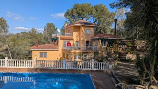 Chalet  Urbanizacion torre gassia. Se vende chalet en tortosa urbanización torre gassia