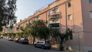 Pis a Calle valencia 65. Piso en venta de 90m en la sénia, tarragona.
