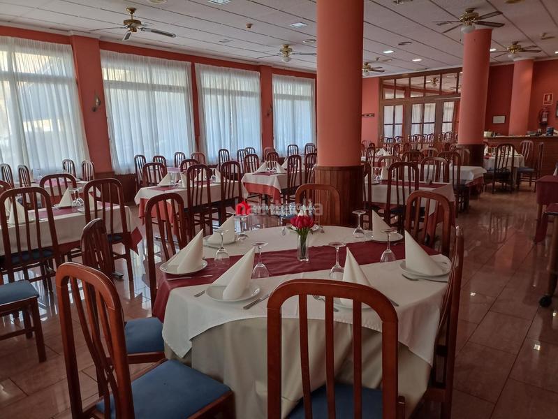 Foto 7ac93a66-1732-4b10-b667-410b5a22817b. Edificio in Centre La Ràpita