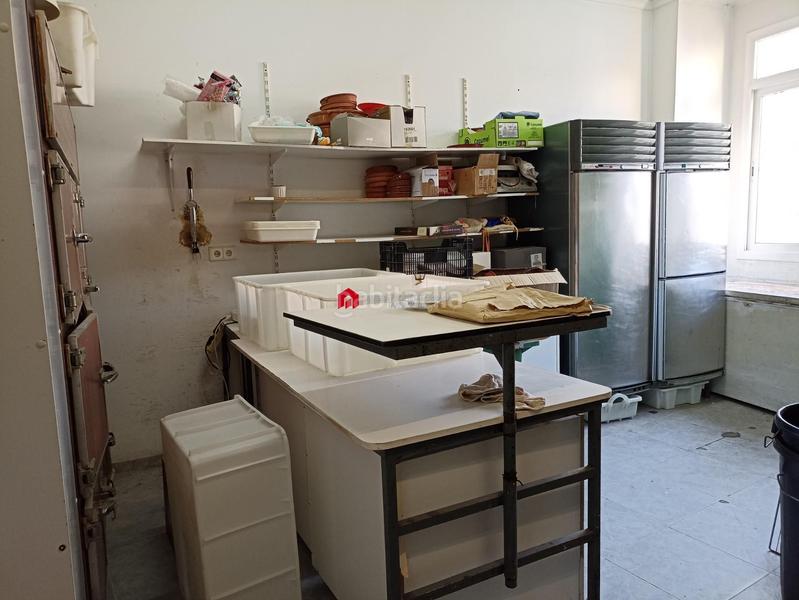 Foto d8e69e40-9d07-43a4-86ff-dda60e3123b3. Edificio in Centre La Ràpita