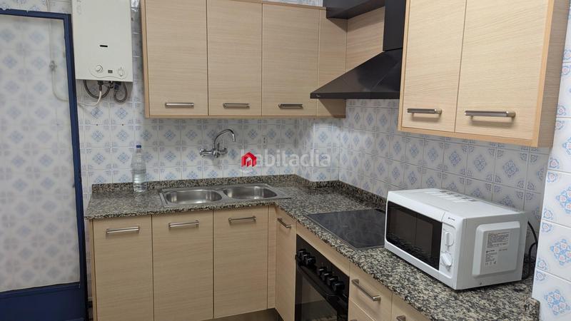 Foto cc40bd98-bc62-48a9-b6d4-a36d37f2d3d6. Pis a Centre Tortosa