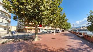 Aparcament cotxe a Carrer de l'illa de gènova 7. En venta parking en tortosa