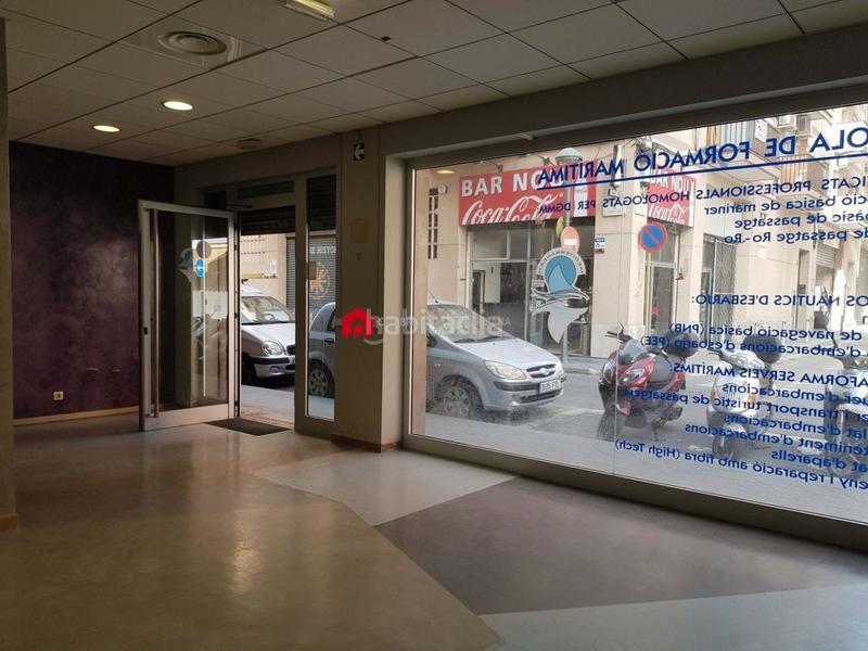 Foto 8bad2024-fdb9-4b0a-a877-bf47b2524412. Local commercial dans smith 32 dans Barris Marítims Tarragona