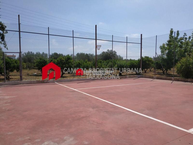 Foto eeef5e4e-d054-4a4d-b954-ce94a29eb920. Masia a partida mas roig 56 a Aldea (L´)
