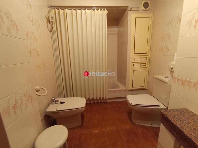 Foto 501263e9-a3b0-4869-8bb6-eca2e6bb1d48. Casa con riscaldamento in Centre Tortosa