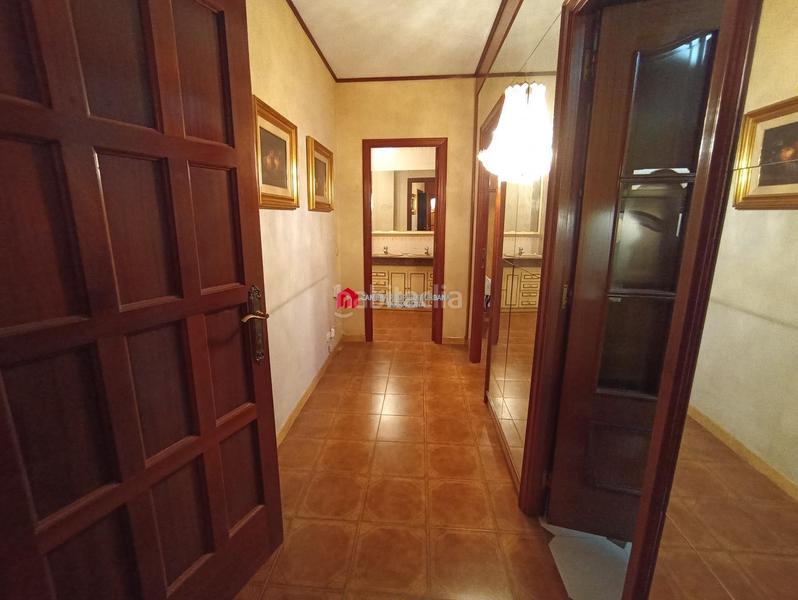 Foto 8b791293-1f8c-46a7-bc81-45d4781daaa3. Casa con riscaldamento in Centre Tortosa