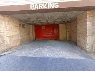 Aparcament cotxe  Calle mercaders. Plaza de parquing en venta en tortosa