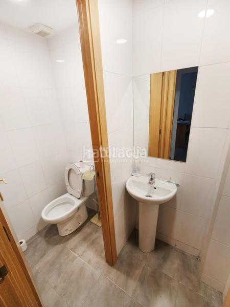 Foto 9c5fc238-2706-4bd0-ae26-c7f030d8a255. Local commercial dans Almendrales Madrid