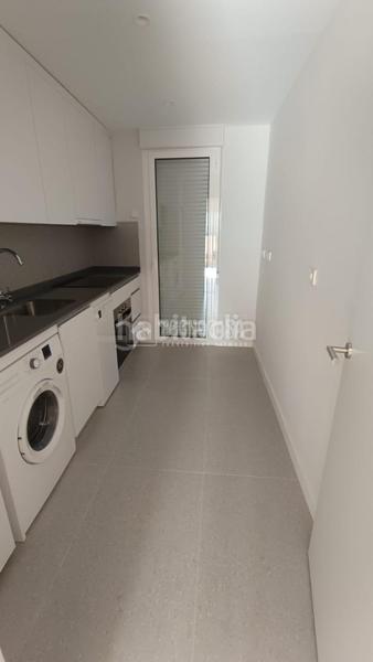 Foto 21d6b157-d847-4732-8cae-47a283178a25. Edificio  en venta en Almendrales Madrid