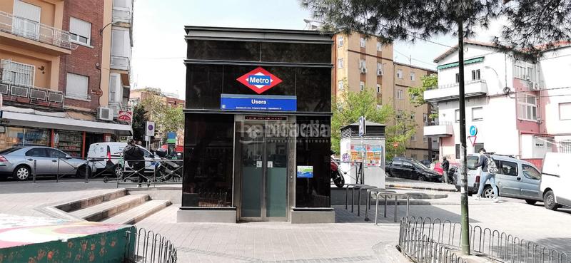 Foto 5465e054-66b6-48e7-9c08-30f0033480a3. Edificio  en venta en Almendrales Madrid
