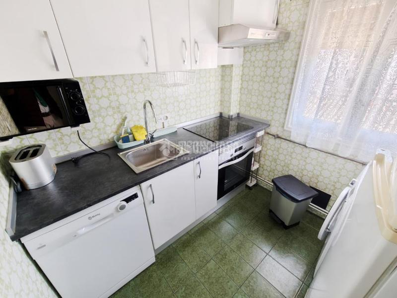 Foto f4778300-c263-4c04-a067-5aed2edc3c4d. Piso  en venta en Almendrales Madrid