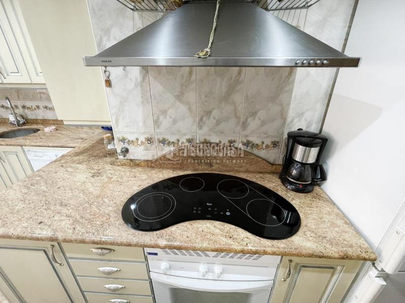 Foto 0c3e0ecd-7840-49f2-a3c9-d84ac732f90f. Flat with heating in Almendrales Madrid