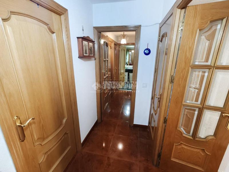 Foto 5ef742ae-4754-42a6-8657-c8531b8b3f3c. Flat with heating in Almendrales Madrid