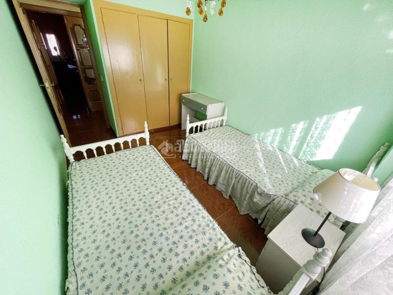 Foto a21605c2-f57a-468d-ab05-47c555eeb89e. Flat with heating in Almendrales Madrid