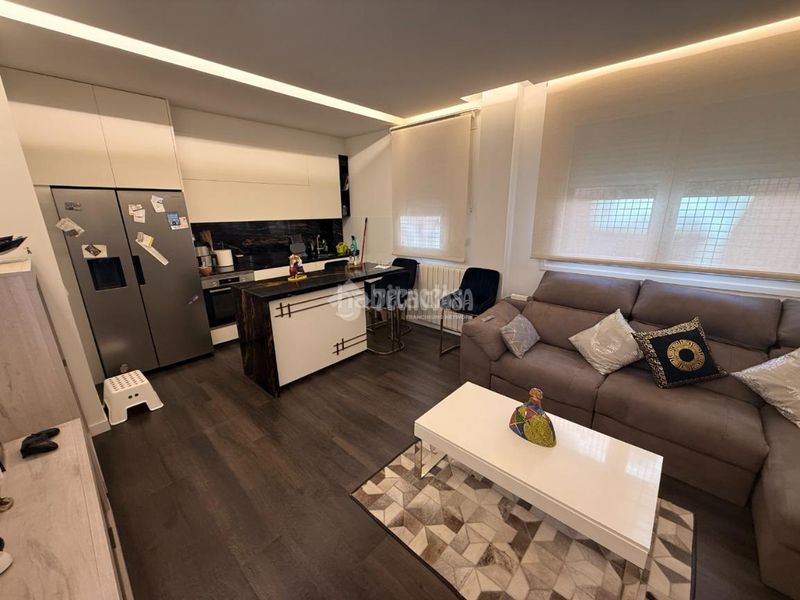 Foto 2ccfaded-0397-492d-b787-bdba348e521b. Flat with heating parking in Almendrales Madrid