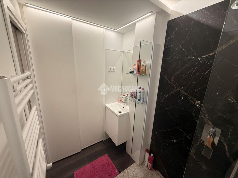 Foto 7e5fad5b-4f48-4c45-9249-e2a8955c4af8. Flat with heating parking in Almendrales Madrid