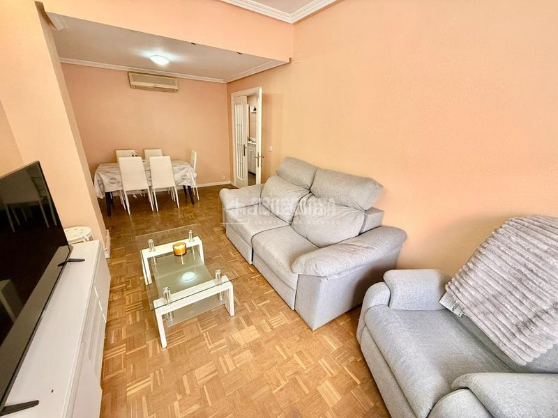 Foto 53200e99-dbc0-4a5c-a3c2-92e16bf8c4c5. Piso  en venta en Almendrales Madrid