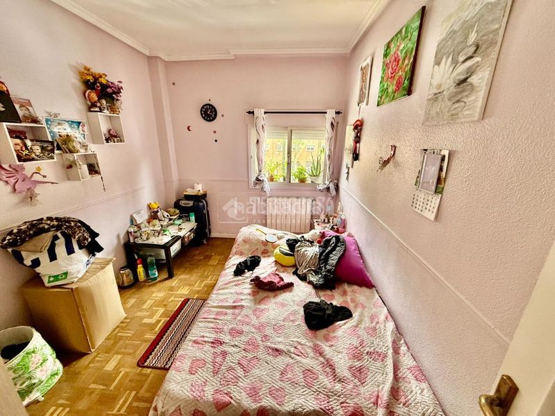 Foto 5fab13c7-1df2-434c-a288-d3aad37cade5. Piso  en venta en Almendrales Madrid