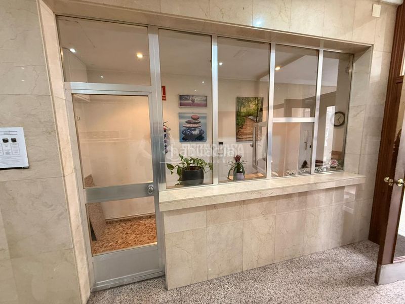 Foto 8ebc5e8f-b37f-4551-b07a-d889794e22ff. Piso  en venta en Almendrales Madrid