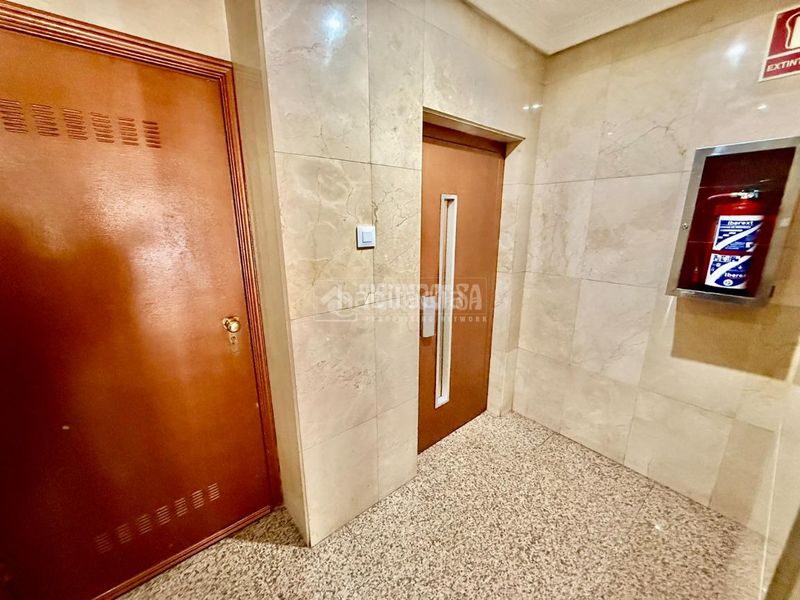 Foto ca29533d-fb6c-45ab-b850-ee7a872ac717. Piso  en venta en Almendrales Madrid