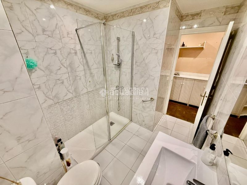 Foto e935b02d-d15b-4705-b0d9-08bd7154eb96. Piso  en venta en Almendrales Madrid