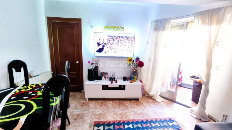 Foto 2691c118-0f28-41ce-9654-a5c3ad8ebb07. Flat with heating in Almendrales Madrid