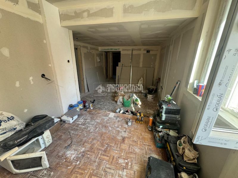 Foto ca9c86fe-0388-4f03-8e0a-aaf6e477a801. Flat in Almendrales Madrid