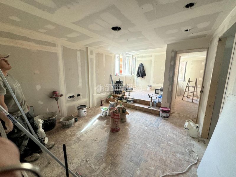 Foto d5a23f0f-950d-4dcc-986a-98b82c45f4a1. Flat in Almendrales Madrid