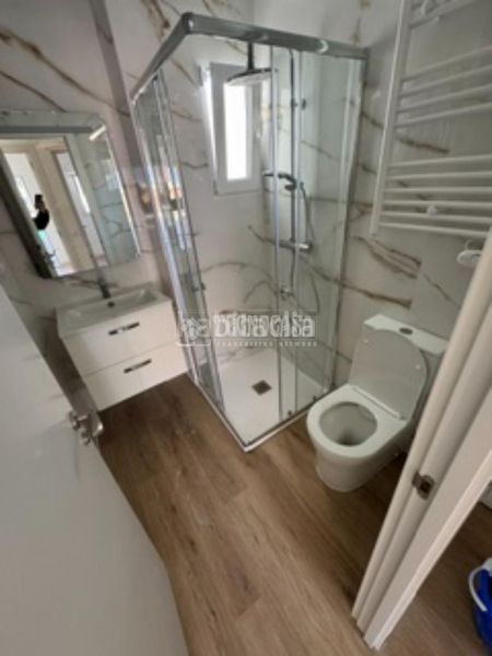 Foto 8e1ca643-4238-4aa3-b6fc-5d2e634e605a. Rent flat in Almendrales Madrid