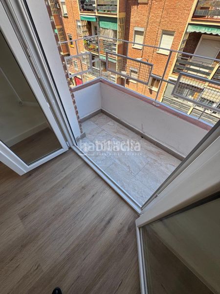 Foto f5d72894-7787-4c32-af49-af575331d4fa. Rent flat in Almendrales Madrid