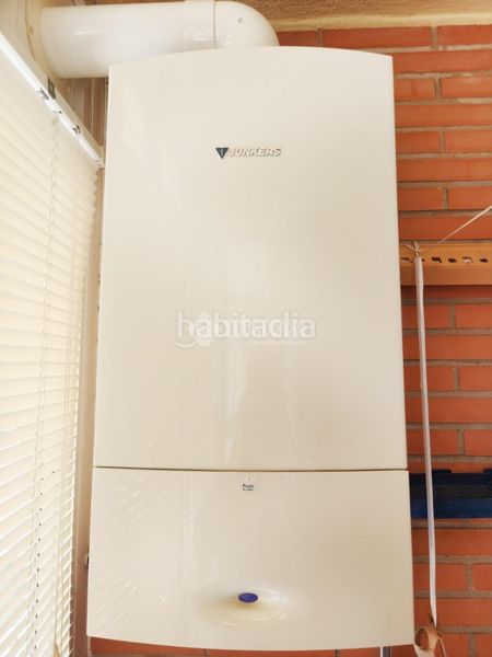 Foto a28fe64a-500b-4565-9b2a-53061467080b. Piso  en venta en Almendrales Madrid