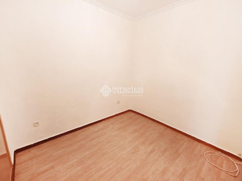 Foto f6b7679f-2cb3-4ef7-9d99-ef4745152df8. Pis a Almendrales Madrid