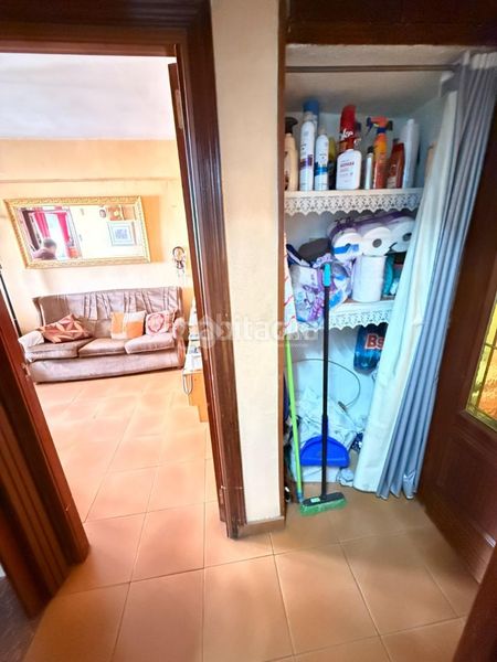 Foto e8367426-62ee-4ceb-971f-f30d4add9802. Piso  en venta en Almendrales Madrid
