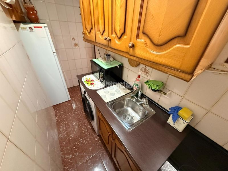 Foto f53d6bb0-092d-4eff-91e4-176e44a533b7. Piso  en venta en Almendrales Madrid