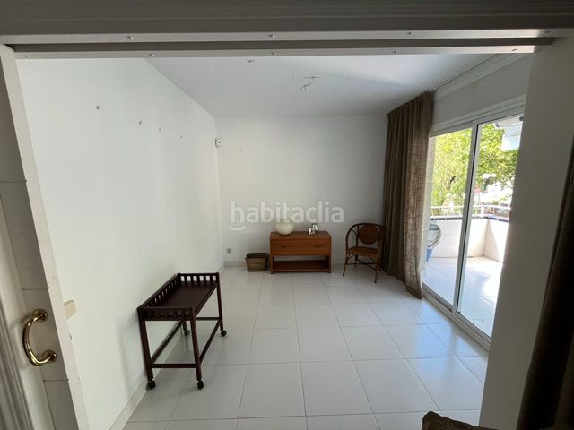 Foto 12a63223-72d4-4566-aa66-a5e26d4b6424. Rent flat with heating parking pool in Centre Sitges