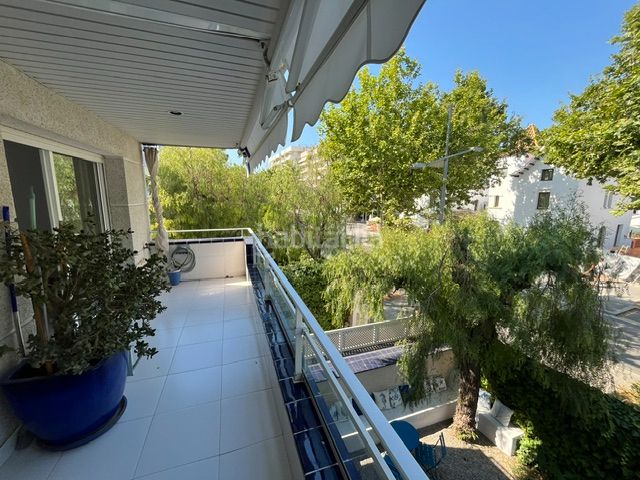 Foto 7328588b-6c5d-4262-a845-4366d81b7d70. Rent flat with heating parking pool in Centre Sitges